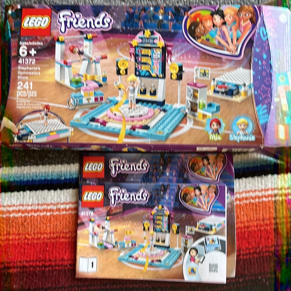 LEGO 41372, Stephanie’s Gymnastics Show